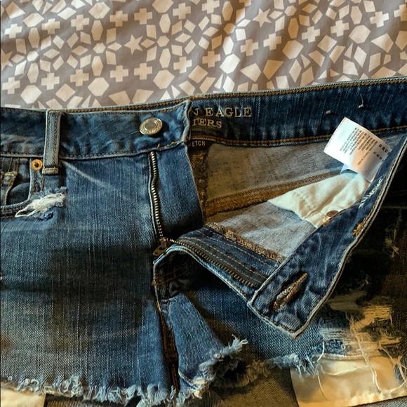 AE Jean shorts - Picture 3 of 4